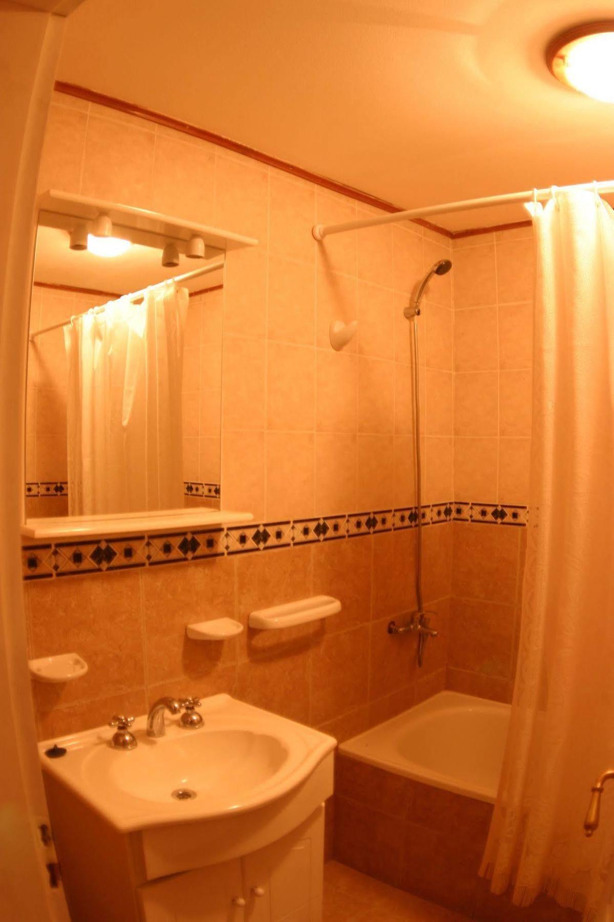 Hostel De Las Manos Ел Калафате Екстериор снимка